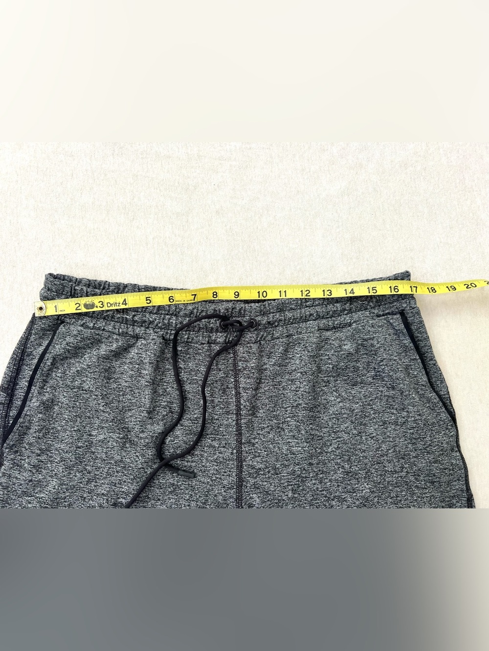 Super Soft L.L. Bean Heathered Charcoal Women's Active Shorts Elastic Waist - Picture 7 of 7